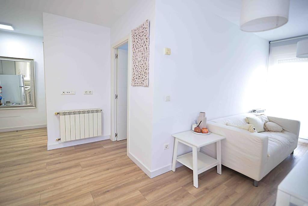 El Apartamento De Santa Natalia By Just Room Miengo Buitenkant foto